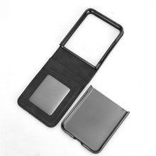 Lade das Bild in den Galerie-Viewer, Casekis Folding Multi-card Leather Case for Moto Razr 50 Ultra
