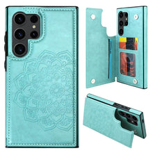 Lade das Bild in den Galerie-Viewer, Casekis Mandala Embossed Phone Case Green