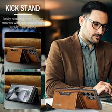 Lade das Bild in den Galerie-Viewer, Casekis Magnetic Wallet Detachable Phone Case Brown