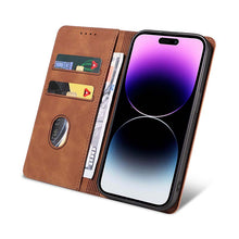 Lade das Bild in den Galerie-Viewer, Casekis Fashion Magnetic Phone Case Brown
