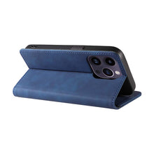 Lade das Bild in den Galerie-Viewer, Casekis Fashion Magnetic Phone Case Blue