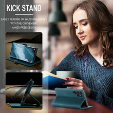 Lade das Bild in den Galerie-Viewer, Casekis Retro Wallet Case Blue