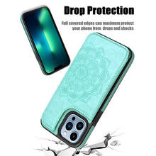 Lade das Bild in den Galerie-Viewer, Casekis Mandala Embossed Phone Case Green